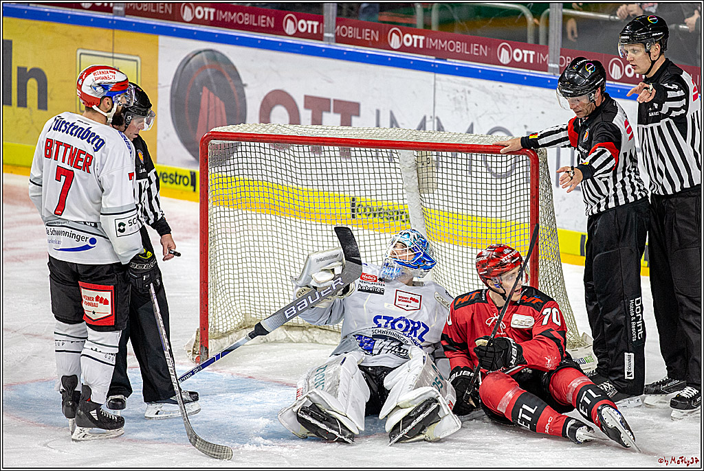DEL; Koelner Haie - Schwenninger Wild Wings, 06.12.2018